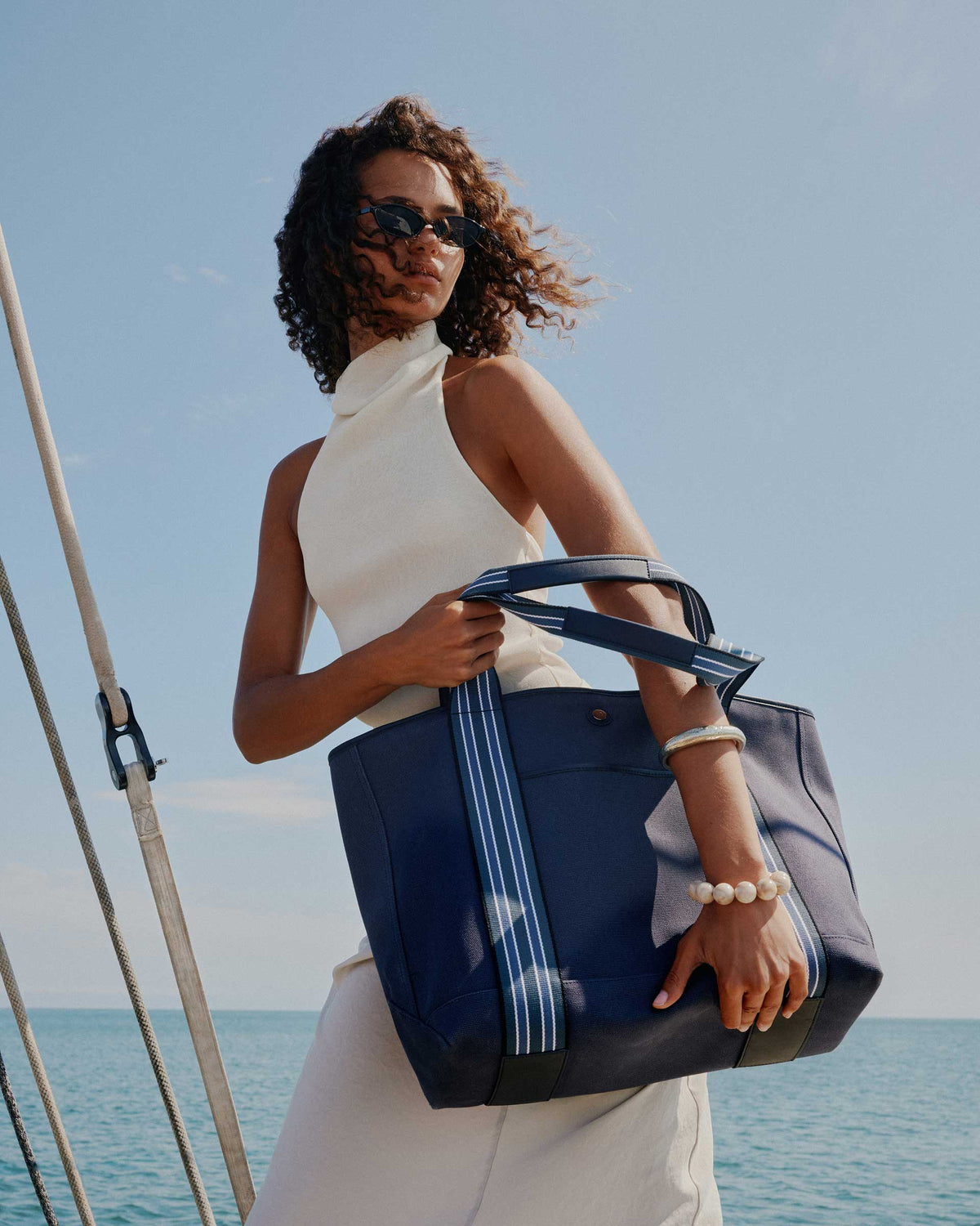 Paravel Signature Canvas Tote Bag - Bar Harbor Navy (Navy)